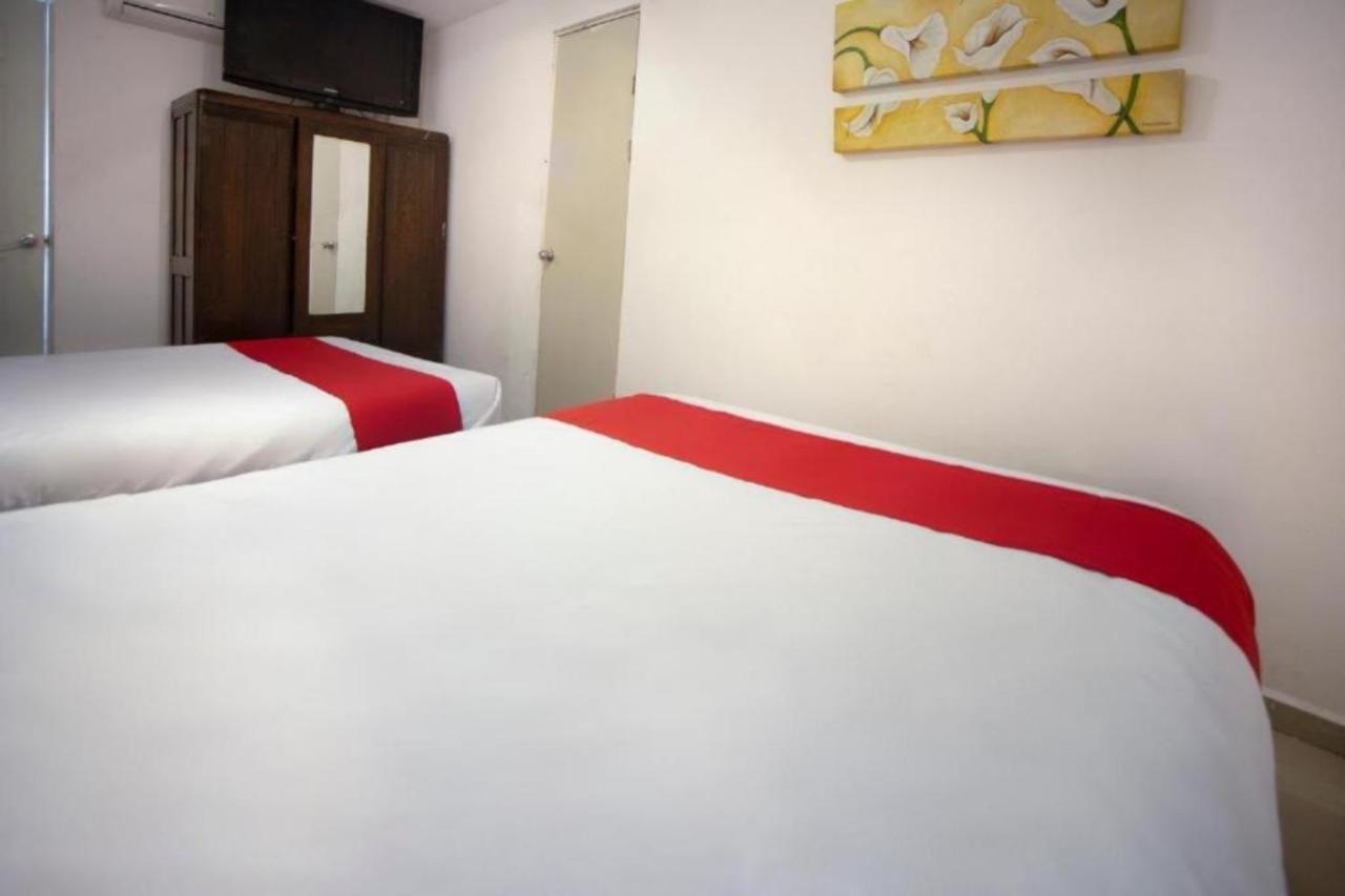 Hotel Alemco มอนแตร์เรย์ ภายนอก รูปภาพ