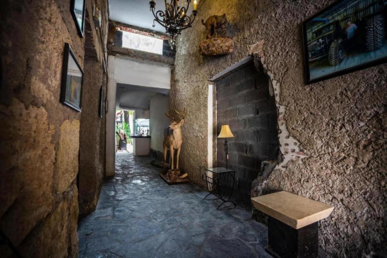 Hotel Alemco มอนแตร์เรย์ ภายนอก รูปภาพ